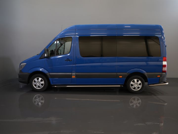 Mercedes-Benz Sprinter Пасажирський транспорт 213 2.2 CDI Авт. L2H2 €13 915,- Вкл. ПДВ (BPM FREE) ЕКСПОРТ Комбі/ 9 осіб/ Kombi/ 9P/ LMV/ Airco/ PDC