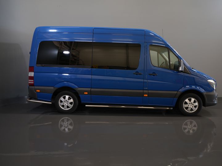 Mercedes-Benz Sprinter Пасажирський транспорт 213 2.2 CDI Авт. L2H2 €13 915,- Вкл. ПДВ (BPM FREE) ЕКСПОРТ Комбі/ 9 осіб/ Kombi/ 9P/ LMV/ Airco/ PDC