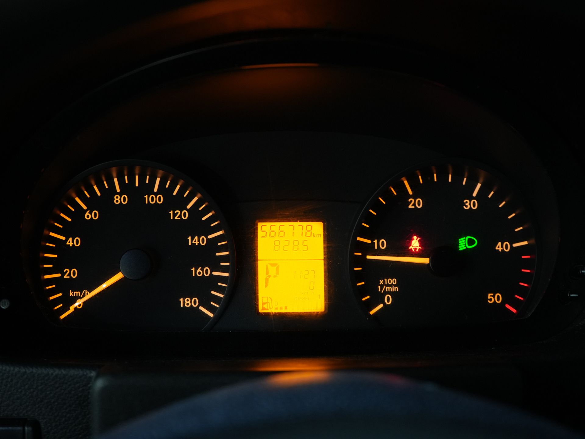 Mercedes-Benz Sprinter Пасажирський транспорт 213 2.2 CDI Авт. L2H2 €13 915,- Вкл. ПДВ (BPM FREE) ЕКСПОРТ Комбі/ 9 осіб/ Kombi/ 9P/ LMV/ Airco/ PDC