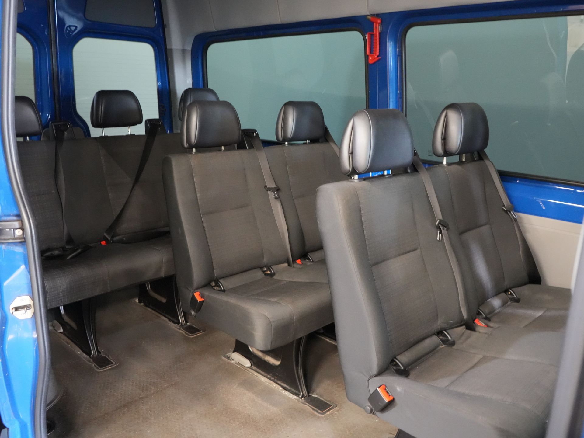 Mercedes-Benz Sprinter Пасажирський транспорт 213 2.2 CDI Авт. L2H2 €13 915,- Вкл. ПДВ (BPM FREE) ЕКСПОРТ Комбі/ 9 осіб/ Kombi/ 9P/ LMV/ Airco/ PDC