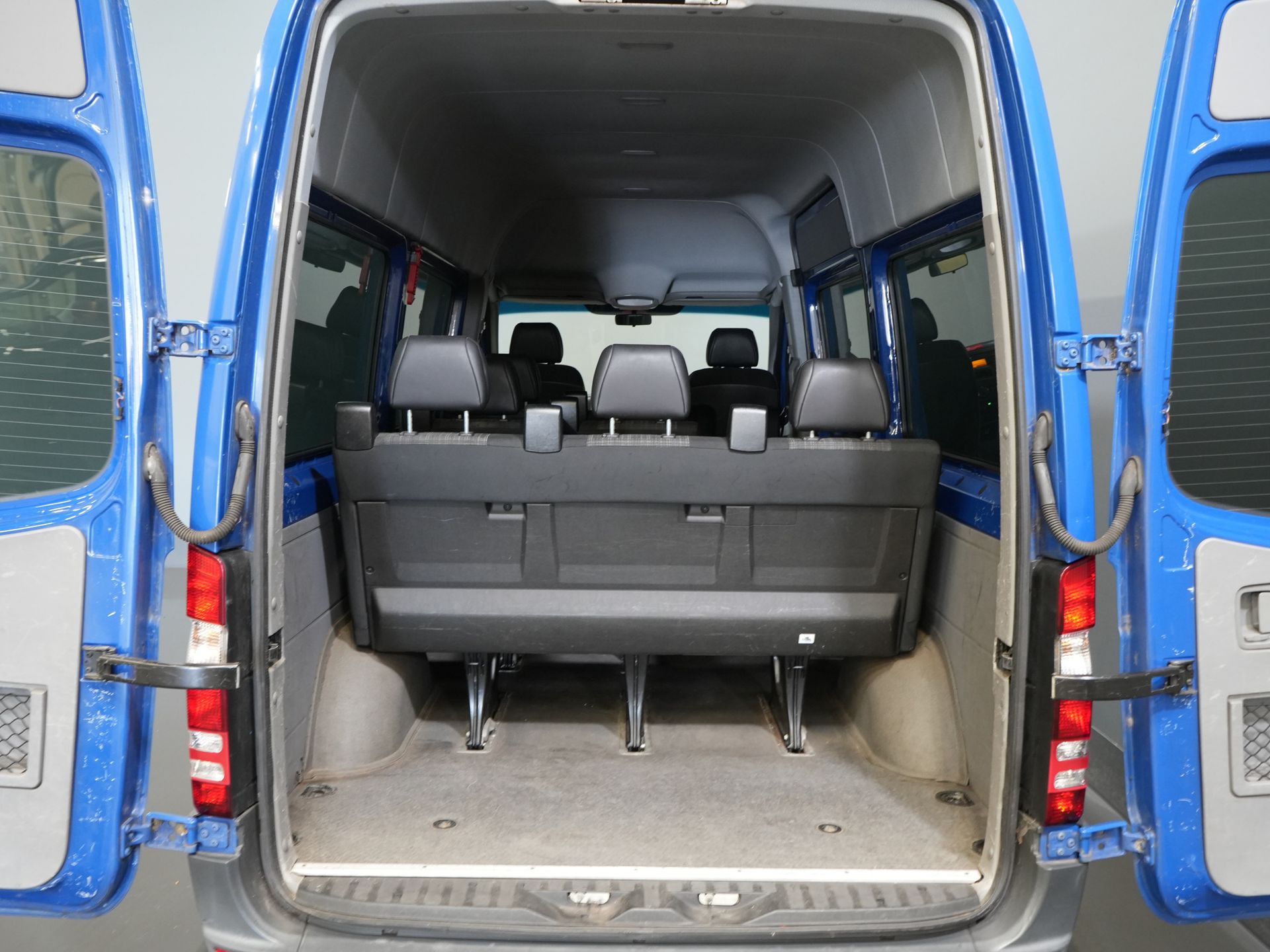 Mercedes-Benz Sprinter Пасажирський транспорт 213 2.2 CDI Авт. L2H2 €13 915,- Вкл. ПДВ (BPM FREE) ЕКСПОРТ Комбі/ 9 осіб/ Kombi/ 9P/ LMV/ Airco/ PDC