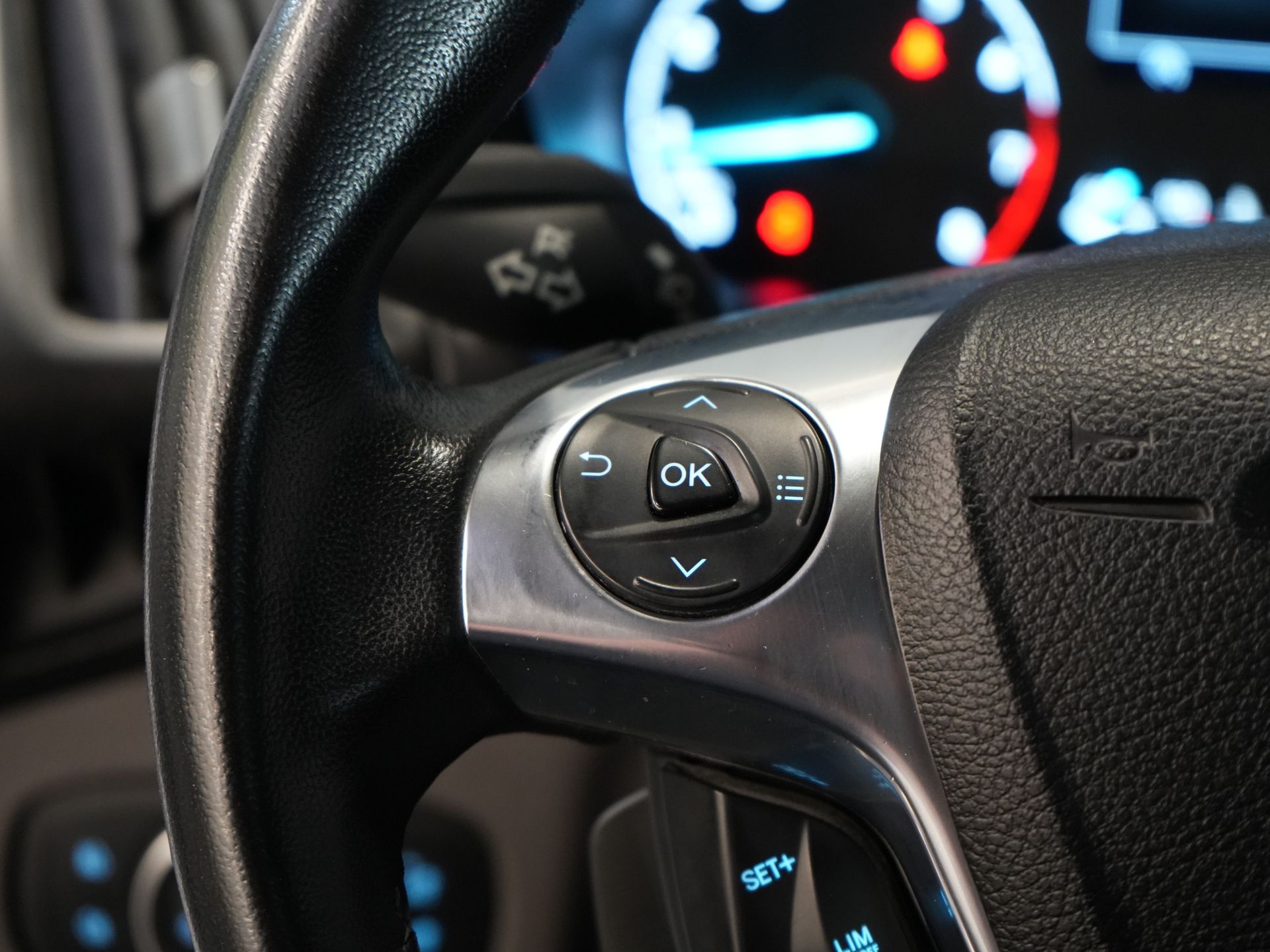 Ford Transit Connect Van 1.0 Ecoboost 100 cv Trend BENZINA BPM FREE! Riscaldatore del cavalletto/ Riscaldamento dei sedili/ PDC/ Crociera/ Barra di traino/ Aria condizionata