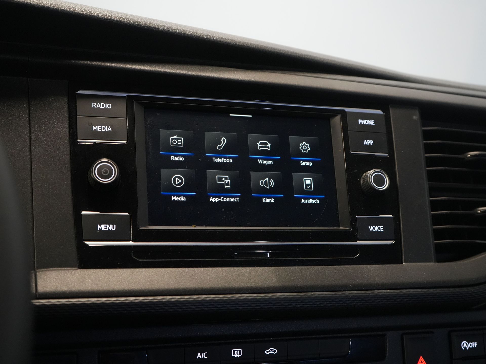 Volkswagen Transporter Van T6.1 2.0 TDI 150 HP DSG Aut. L2 BPM GRATUIT ! DC Double Cab 4Motion/ Carplay/ Camera/ PDC/ Cruise/ Airco