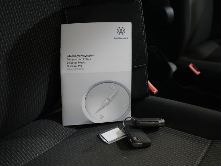 Volkswagen Transporter Van T6.1 2.0 TDI 150 HP DSG Aut. L2 BPM GRATUIT ! DC Double Cab 4Motion/ Carplay/ Camera/ PDC/ Cruise/ Airco
