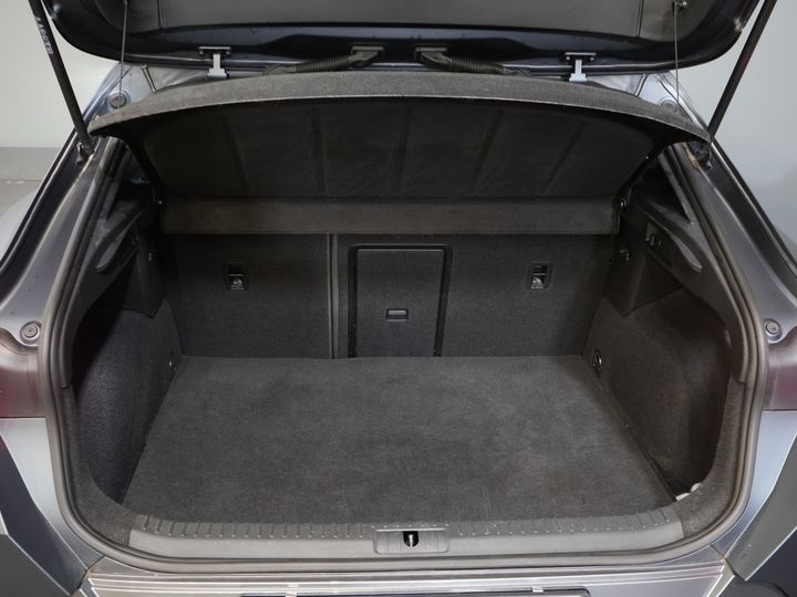 CUPRA Formentor SUV 1.4 TSI e-Hybrid LED/ Adaptive Cruise Control/ 19