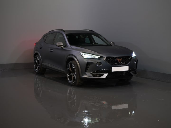 CUPRA Formentor SUV 1.4 TSI e-Hybrid PHEV LED/ Adapt. Cruise/ 19