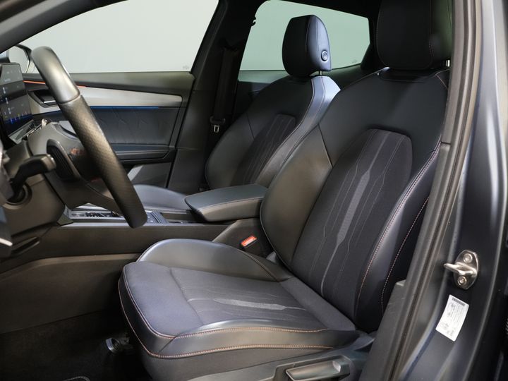 CUPRA Formentor SUV 1.4 TSI e-Hybrid PHEV LED/ Adapt. Cruise/ 19