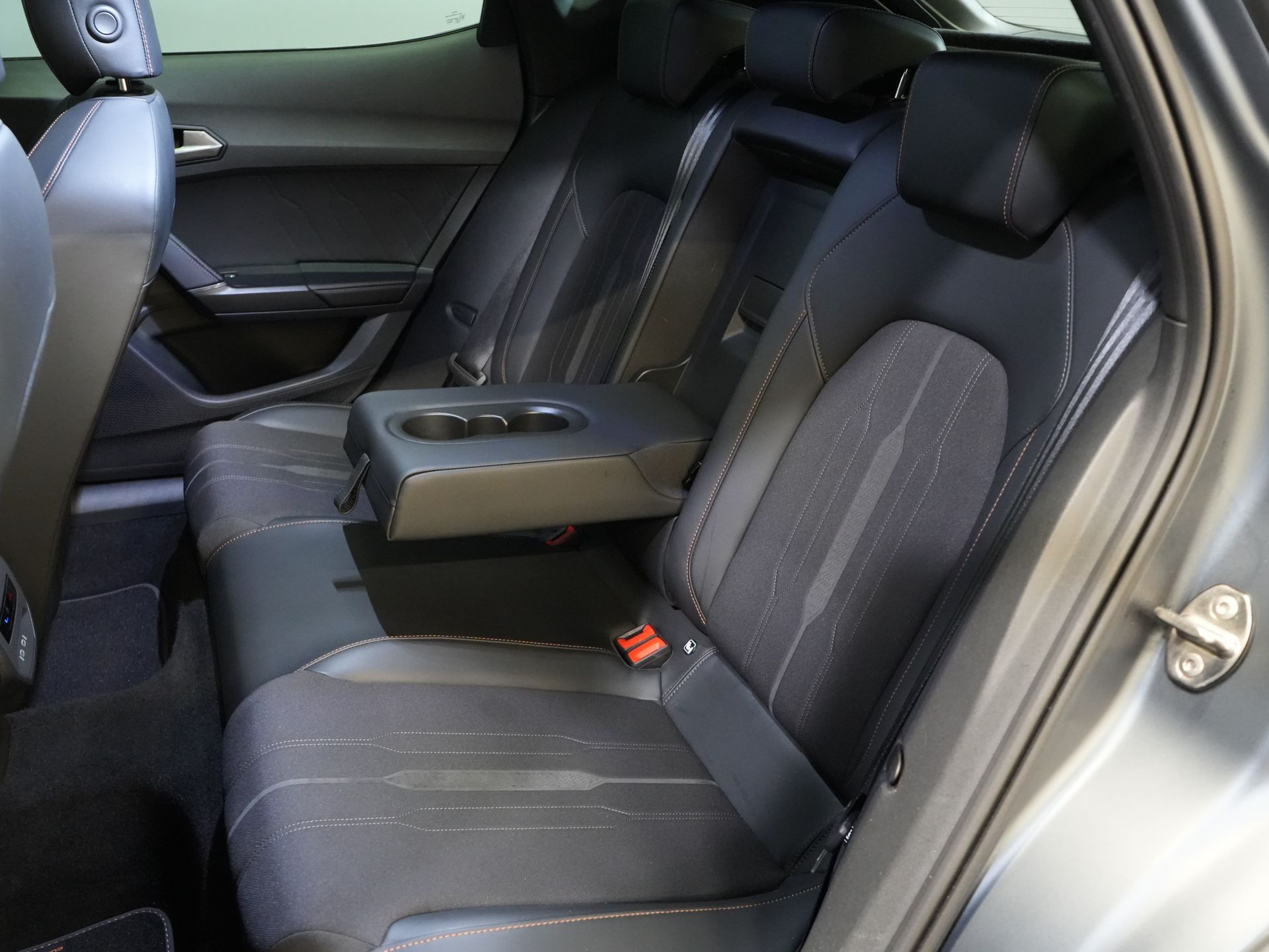 CUPRA Formentor SUV 1.4 TSI e-Hybrid PHEV LED/ Adapt. Cruise/ 19