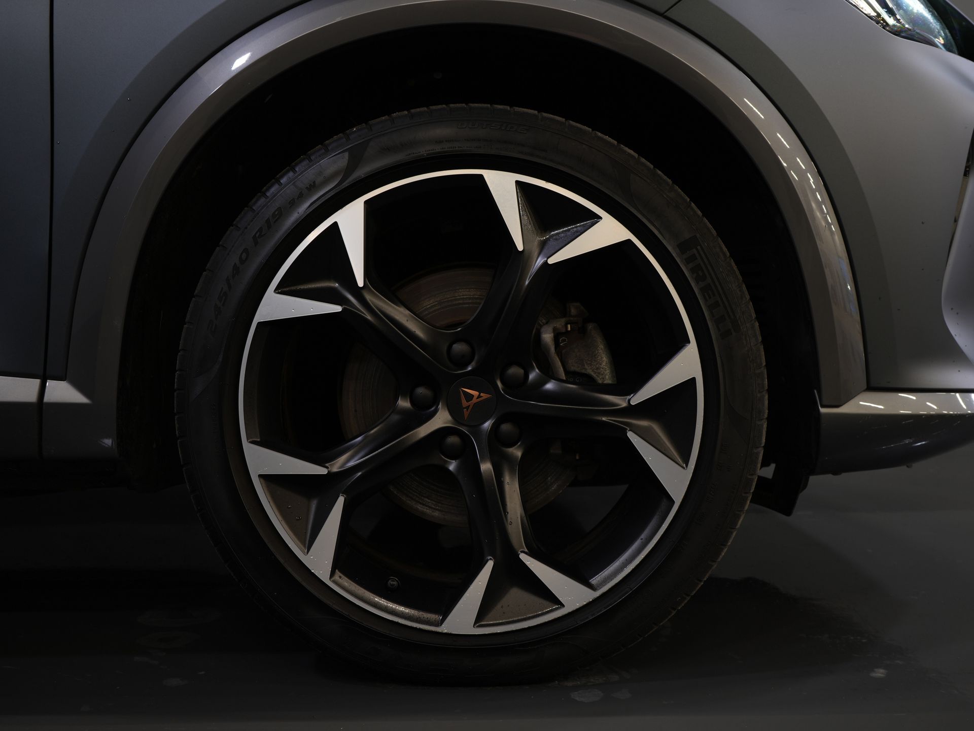 CUPRA Formentor SUV 1.4 TSI e-Hybrid PHEV LED/ Adapt. Cruise/ 19