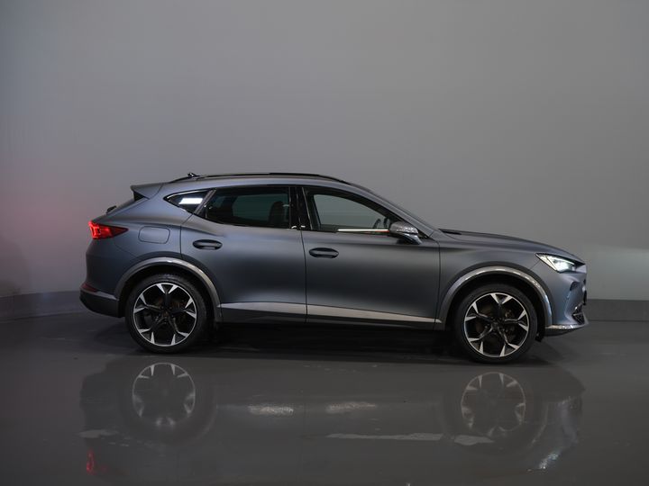 CUPRA Formentor SUV 1.4 TSI e-Hybrid LED/ Adaptive Cruise Control/ 19