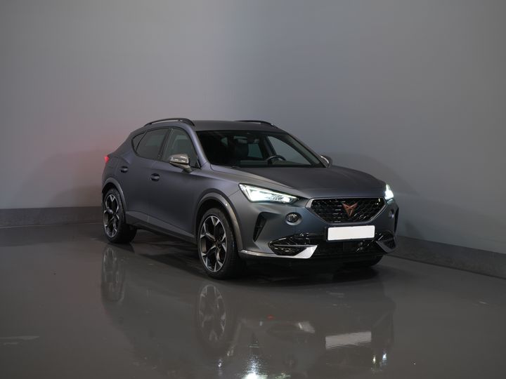 CUPRA Formentor SUV 1.4 TSI e-Hybrid LED/ Adapt. Cruise/ 19