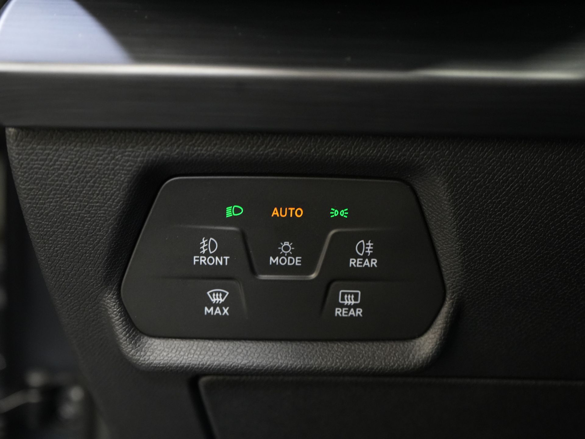 CUPRA Formentor SUV 1.4 TSI e-Hybrid LED/ Adaptive Cruise Control/ 19