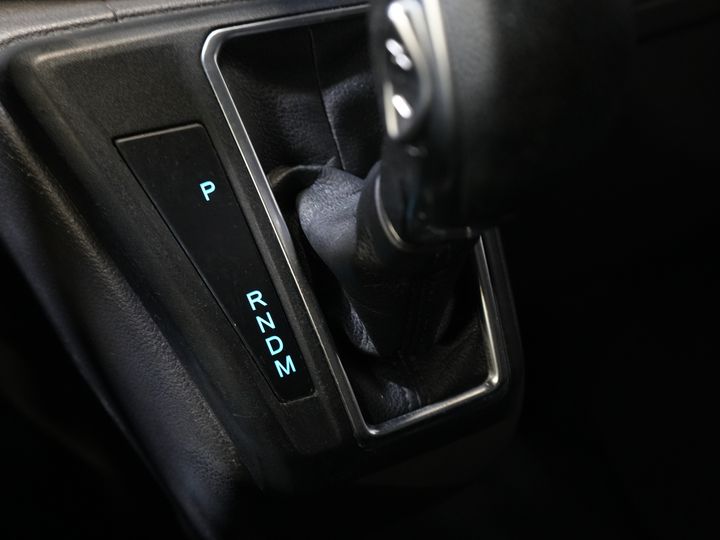 Ford Transit Custom Van 2.0 TDCI 170 к.с. Aut. L2 Sport BPM БЕЗКОШТОВНО! Бі-ксенон / Шкіра / Ремінь безпеки VV / Елек.сидіння / Seatverw./ Carplay / Камера / PDC / LMV / Cruis