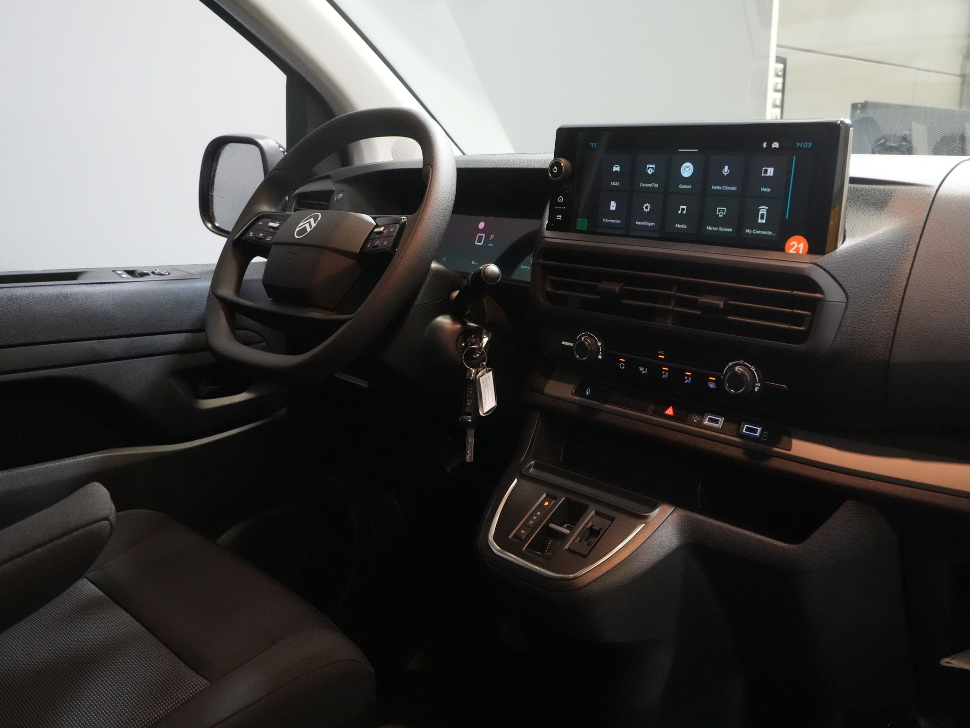 Citroën Jumpy Furgón 2.0 HDI 180 CV Aut DC Doble Cabina ¡BPM GRATIS! 2x Puerta corredera/ Virtual Cockpit/ Navi/ Carplay/ Camera/ PDC/ Cruise/ Towbar/ Air