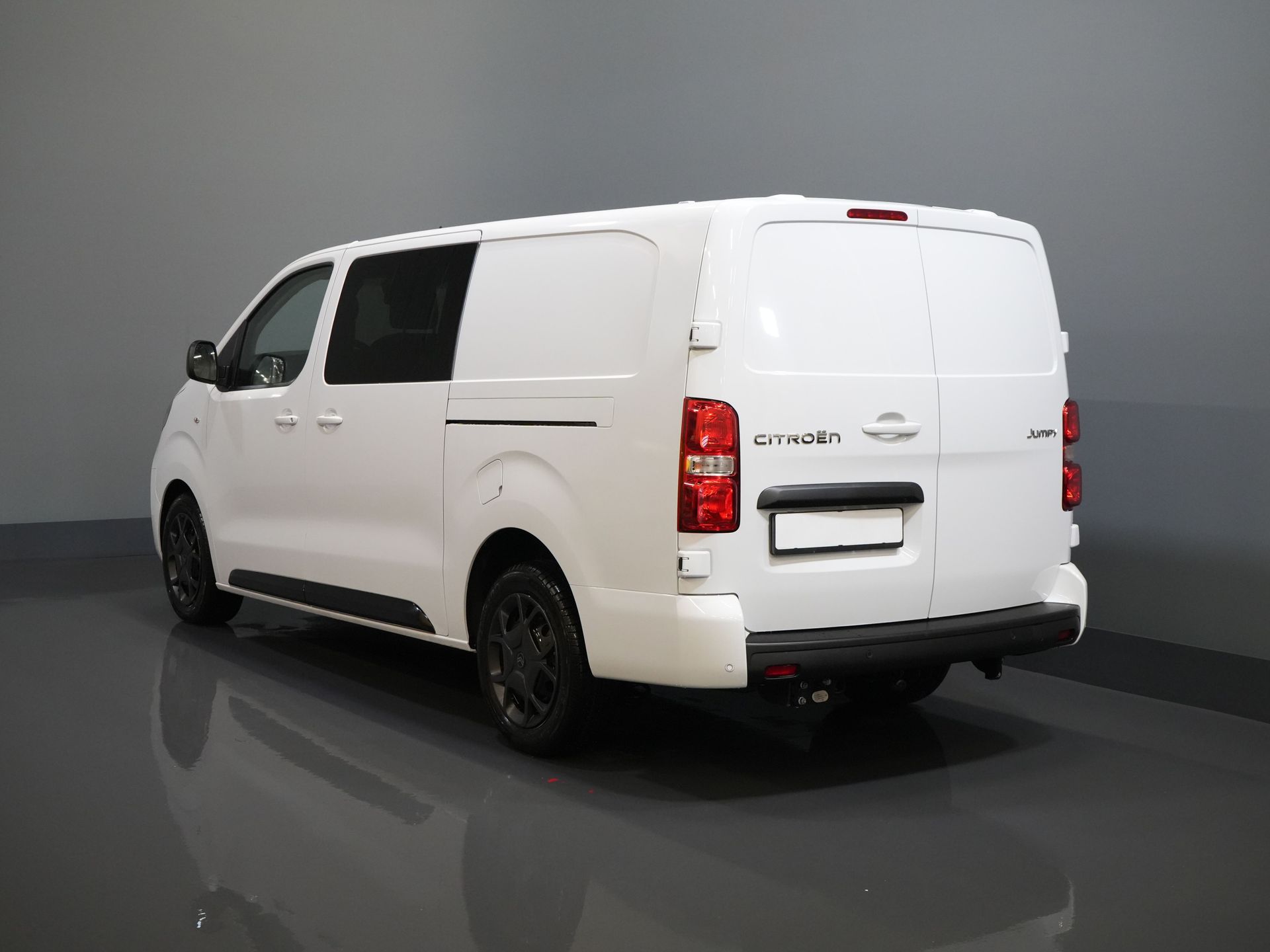 Citroën Jumpy Furgón 2.0 HDI 180 CV Aut DC Doble Cabina ¡BPM GRATIS! 2x Puerta corredera/ Virtual Cockpit/ Navi/ Carplay/ Camera/ PDC/ Cruise/ Towbar/ Air