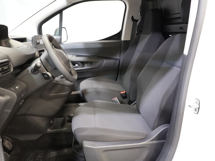 Peugeot Partner Van 1.2 PureTech 110 hp BPM FREE/ BENZINE/ PDC/ Cruise/ Airco