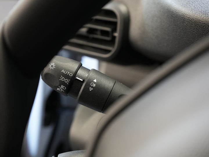 Peugeot Partner Van 1.2 PureTech 110 hp BPM FREE/ BENZINE/ PDC/ Cruise/ Airco