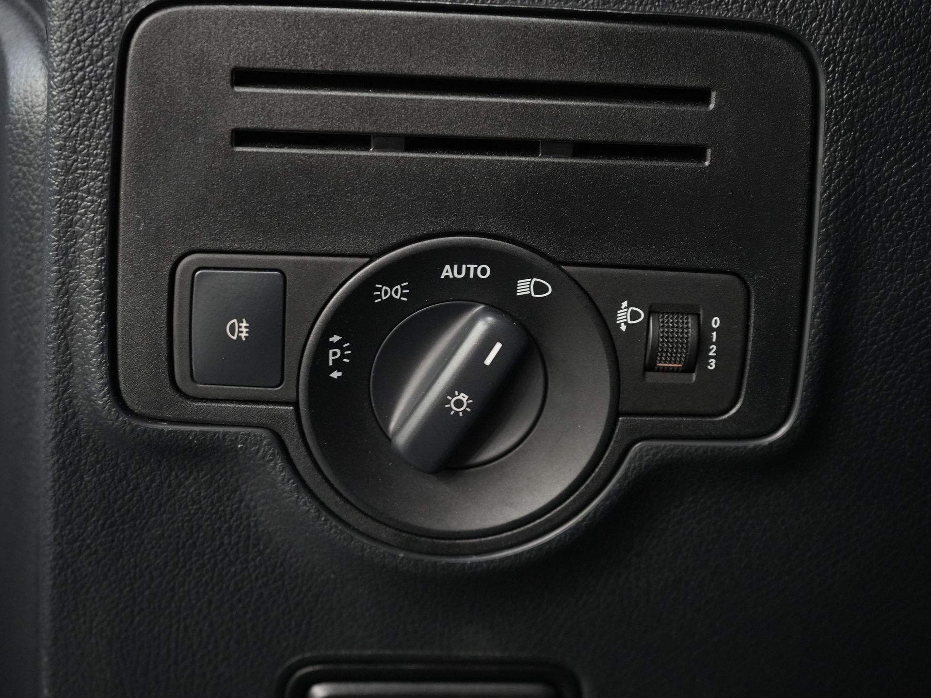 Mercedes-Benz Vito Van 114 CDI Aut. L3 BPM FREE ! NL Car/ Carplay/ Cruise/ DAB/ Camera/ LMV 18"/ Sidebars