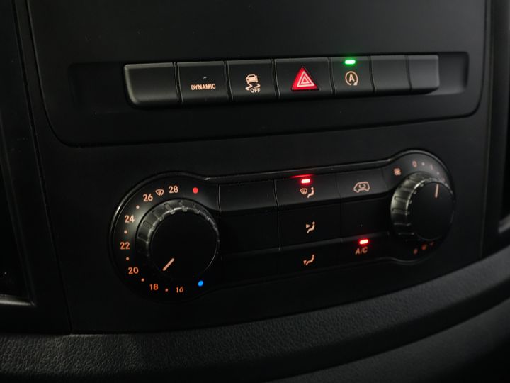 Mercedes-Benz Vito Bestelbus 114 CDI Aut. L3 BPM VRIJ! NL Auto/ Carplay/ Cruise/ DAB/ Camera/ LMV 18”/ Sidebars