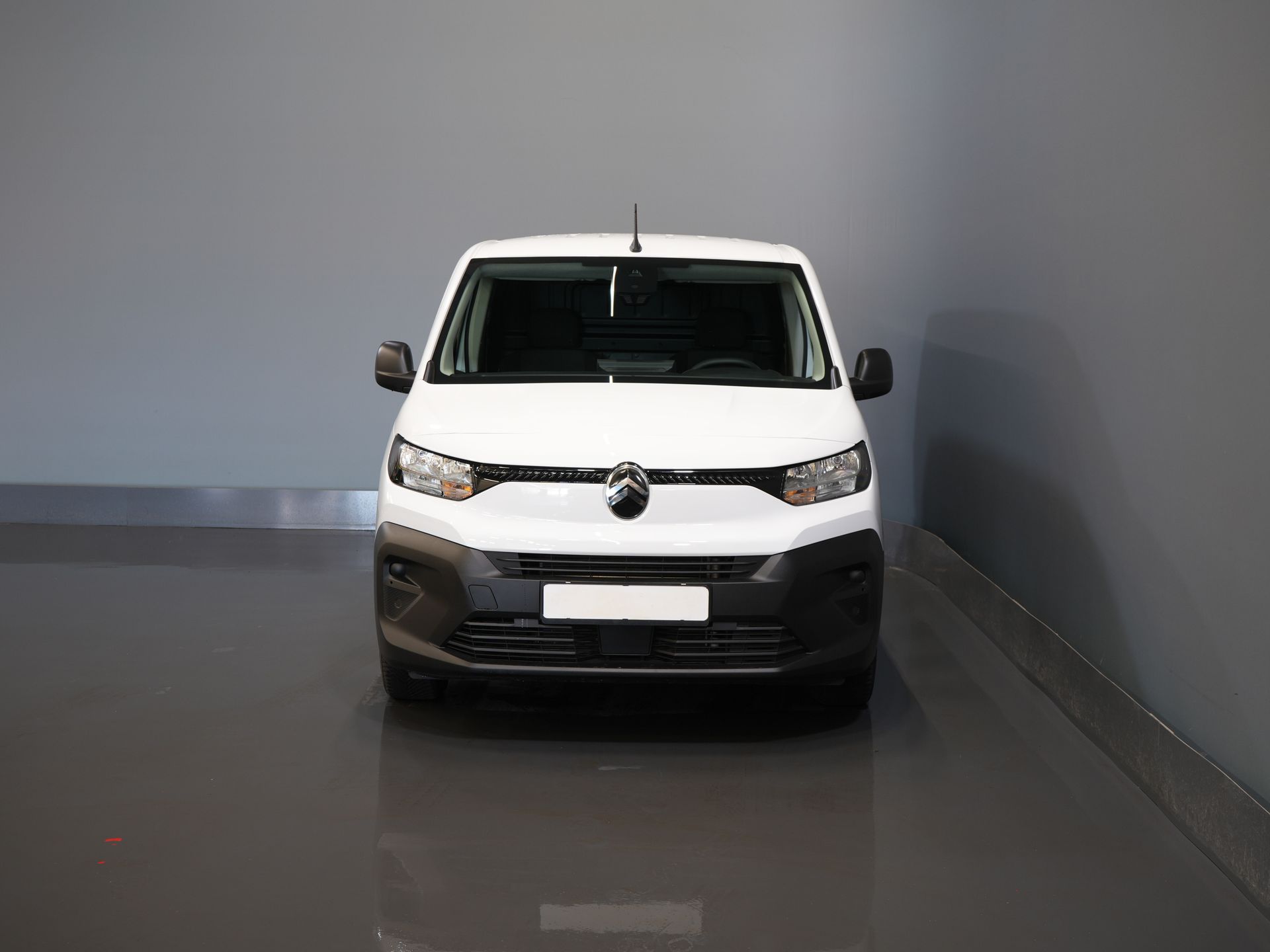 Citroën Berlingo Bestelbus 1.2 PureTech 110 pk MARGE BENZINE Carplay/ PDC/ Cruise/ Airco