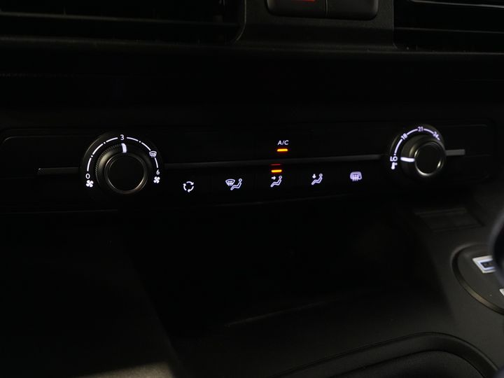 Citroën Berlingo Bestelbus 1.2 PureTech 110 pk MARGE BENZINE Carplay/ PDC/ Cruise/ Airco