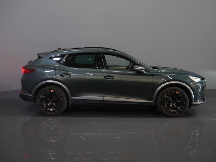 CUPRA Formentor SUV 1.4 e-Hybrid 245 к.с. VZ Performance Copper Edition Ел.клапан/ Пам'ять/ Шкіра/ Адапт.круїз/ Підігрів підставки/ Підігрів сидінь/ Carplay/ Navi