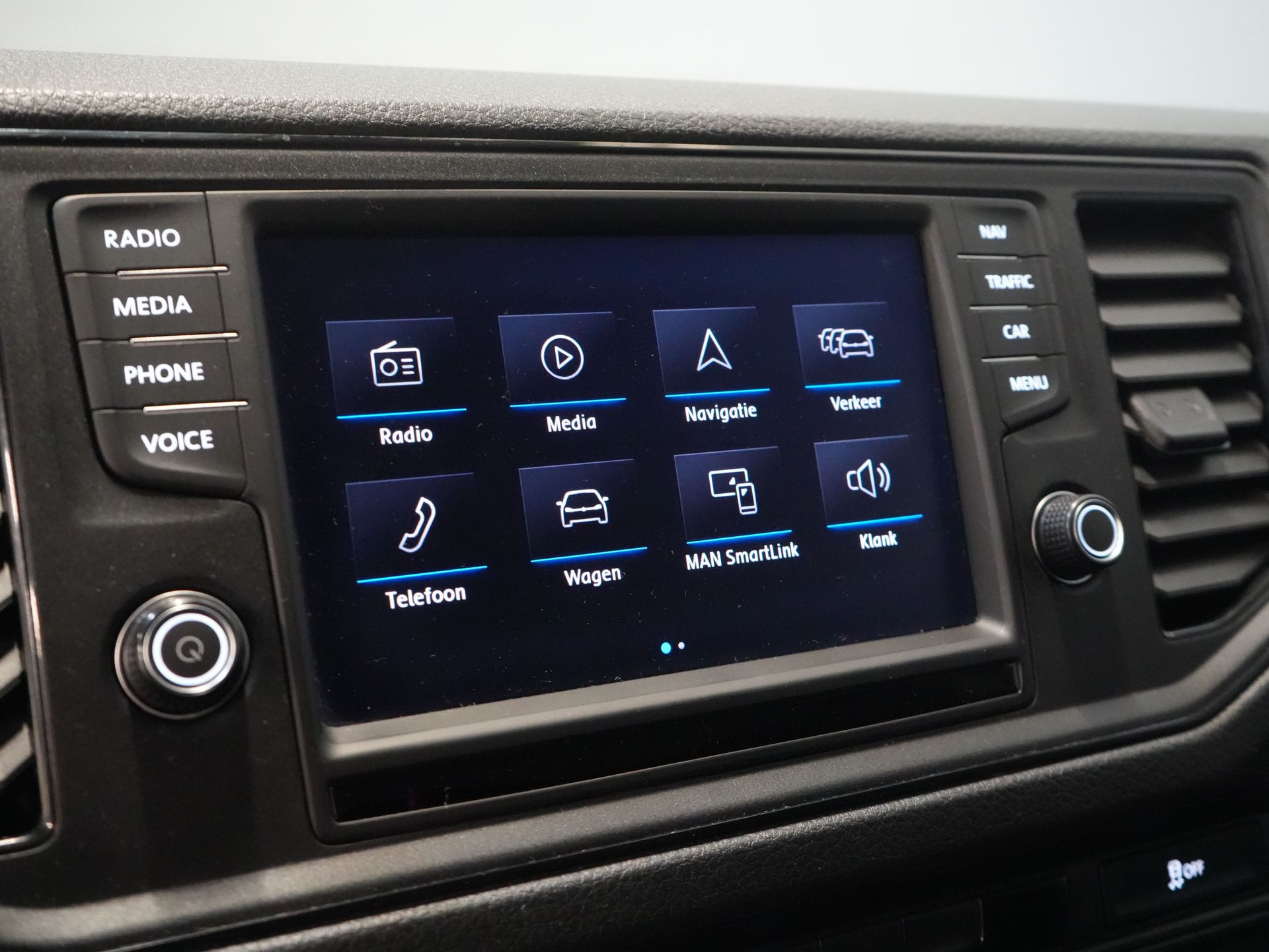MAN TGE Furgón 3.140 140cv 2.0 TDI DSG Aut. L3H3 EXPORT ONLY 270Gr.Doors/ Gev.Seats/ Navi/ Carplay/ Camera/ Cruise/ Towbar/ Airco