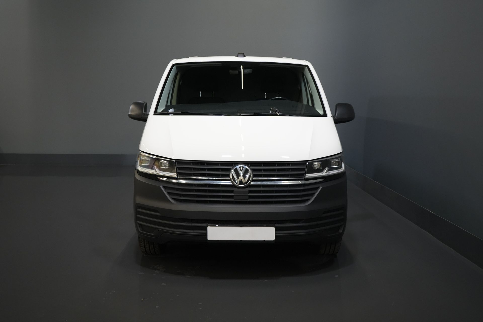Volkswagen Transporter Van Volkswagen Transporter T6.1 2.0 TDI 150 PS DSG Aut. L2 2x Schiebetür/ LED/ Sitzverw./ Standheizung/ Carplay/ 2,5t Anhängelast M.