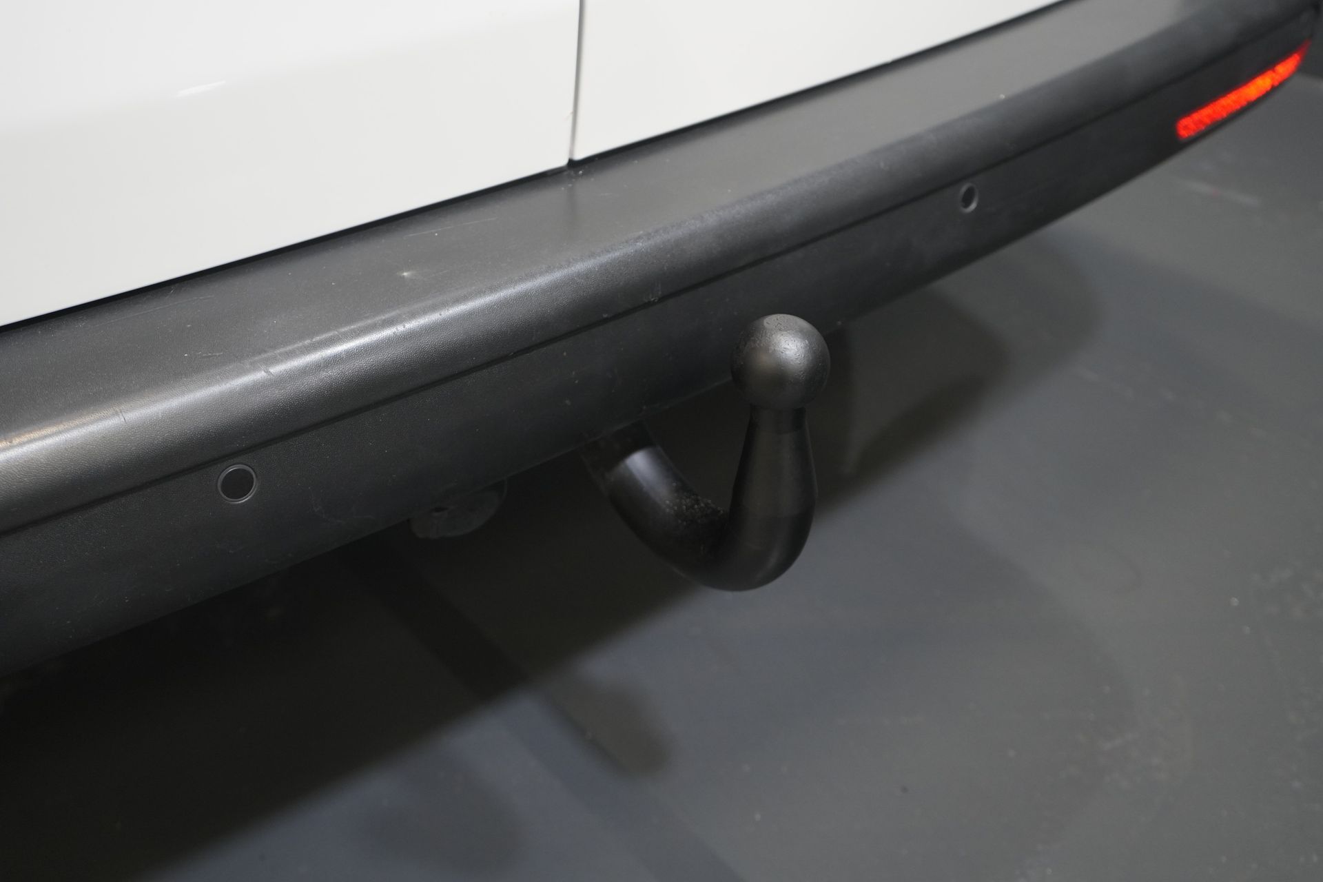 Volkswagen Transporter Van Volkswagen Transporter T6.1 2.0 TDI 150 PS DSG Aut. L2 2x Schiebetür/ LED/ Sitzverw./ Standheizung/ Carplay/ 2,5t Anhängelast M.