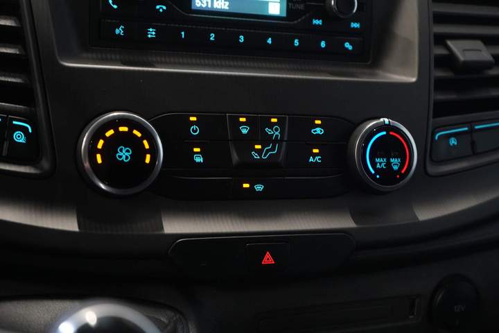 Ford Transit Custom Van 2.0 TDCI 130 к.с. L2 Trend BPM БЕЗКОШТОВНО! Дротове лобове скло Ready2Go / PDC / круїз / кондиціонер