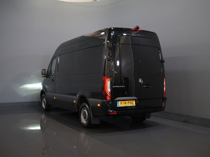 Mercedes-Benz Sprinter Van 317 CDI Авт. L2H2 3.5т Трекверм./ LED/ 270гр.дверей/ Навігатор/ Камера/ Круїз/ PDC