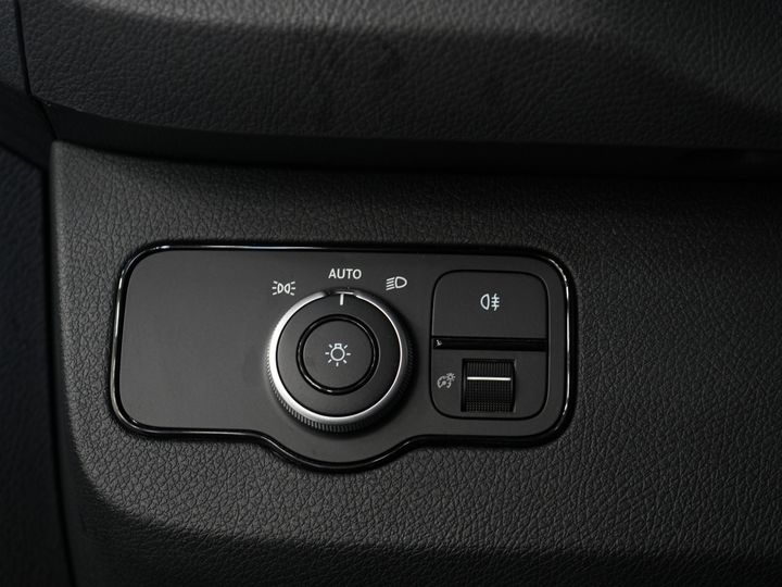 Mercedes-Benz Sprinter Van 317 CDI Авт. L2H2 3.5т Трекверм./ LED/ 270гр.дверей/ Навігатор/ Камера/ Круїз/ PDC