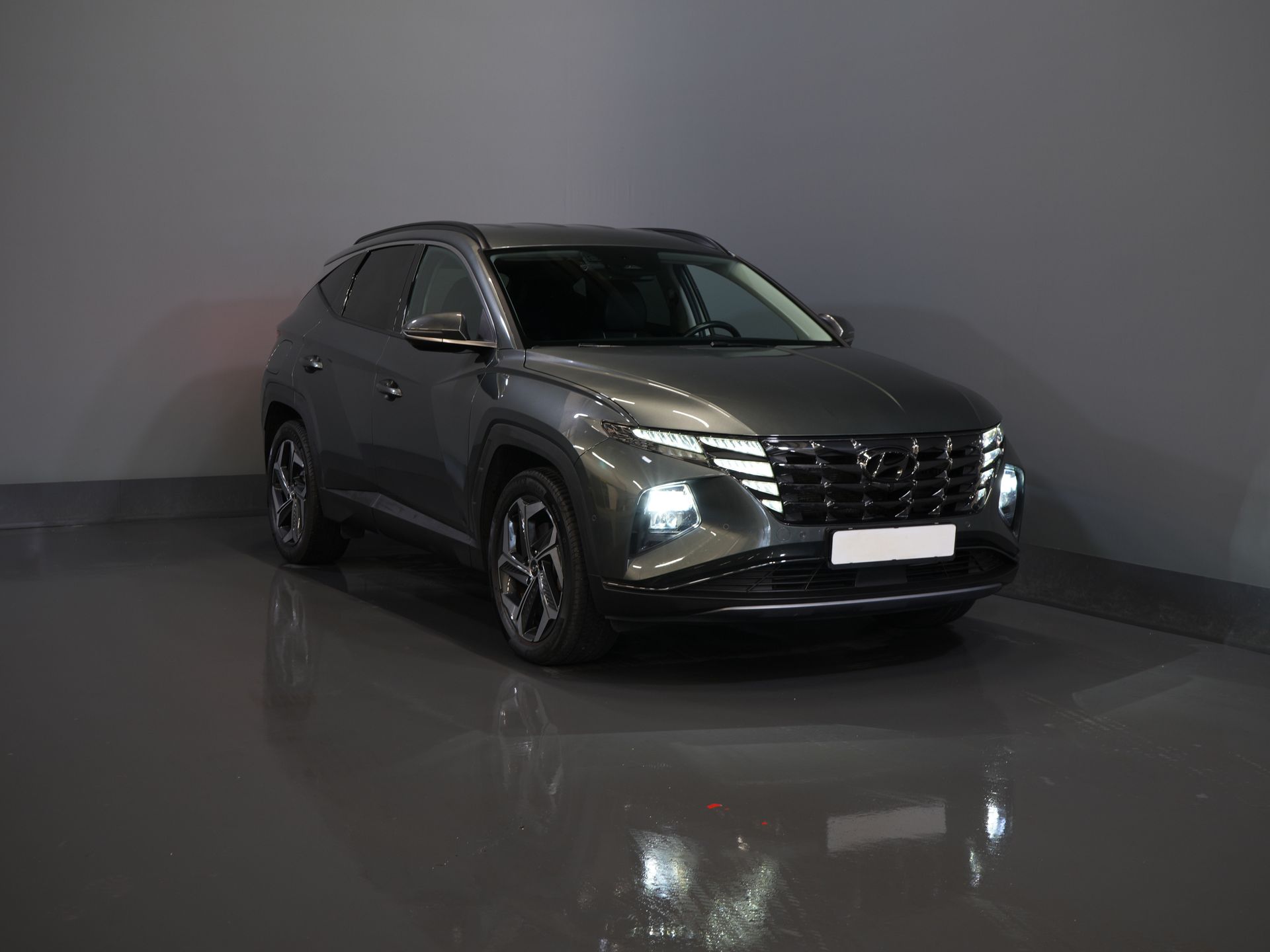 Hyundai Tucson SUV 1.6 T-GDI PHEV Premium 4WD/ LED/ Krell/ Leder/ Adapt.Cruise/ Elektr.Klappe/ Memory/ Sitzheizung/ Sitzverstellung/ Lenkradheizung.