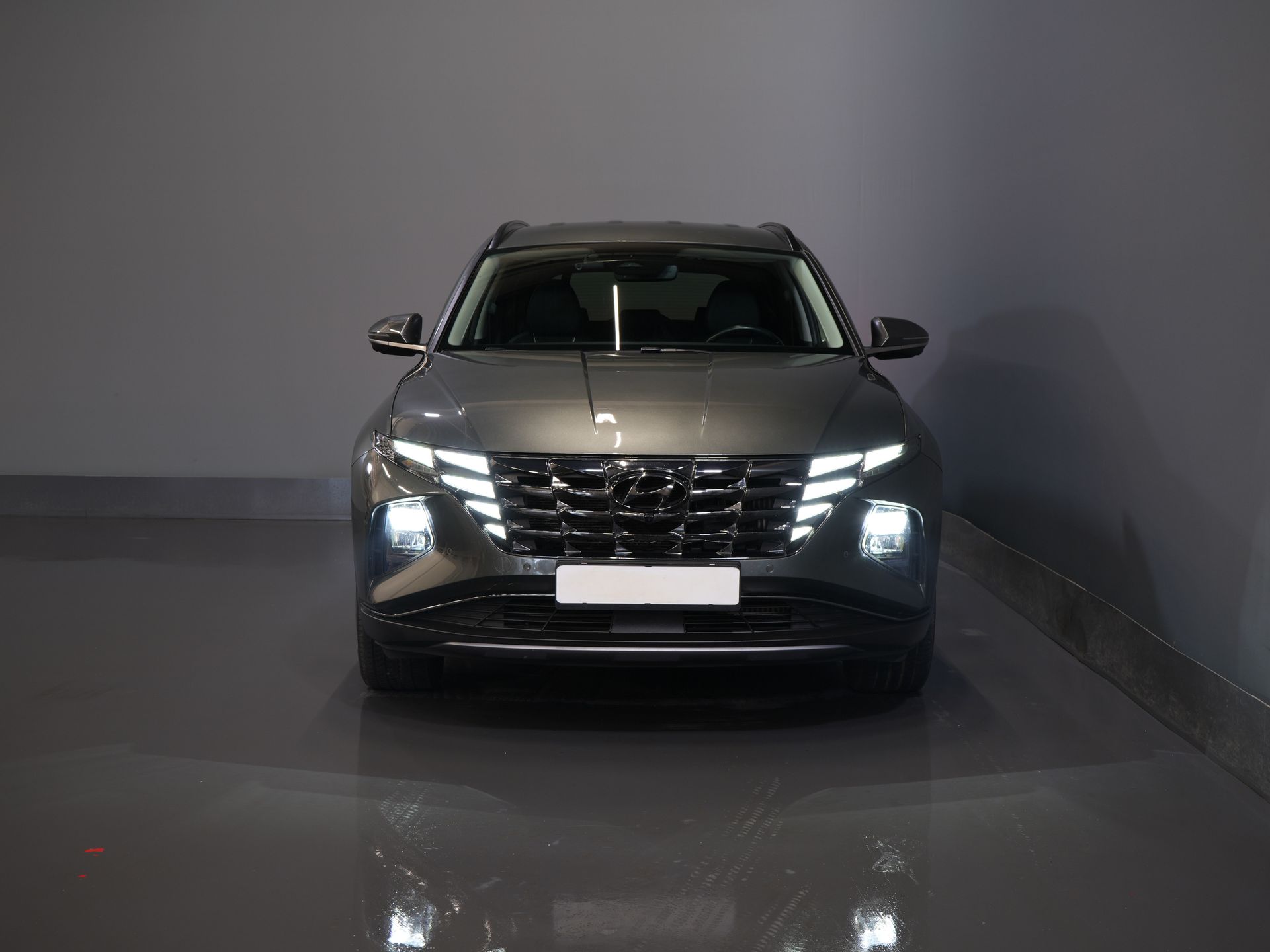 Hyundai Tucson SUV 1.6 T-GDI PHEV Premium 4WD/ LED/ Krell/ Leder/ Adapt.Cruise/ Elektr.Klappe/ Memory/ Sitzheizung/ Sitzverstellung/ Lenkradheizung.