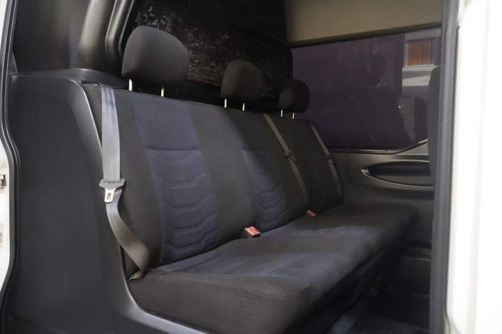 Iveco Daily Bestelbus 35S16V 2.3 L3H2 155 pk Aut. DC Dubbel Cabine EXPORT ONLY 3.5T trekverm./ Climate/ Cruise/ Camera/ Trekhaak