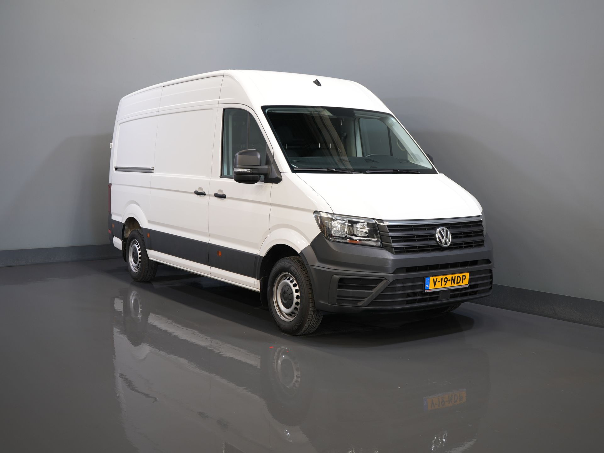 Volkswagen Crafter Van 35 2.0 TDI 140 к.с. DSG Aut. L3H3 BPM БЕЗКОШТОВНО! Carplay / Камера / Круїз / Фаркоп / Столярка / Кондиціонер