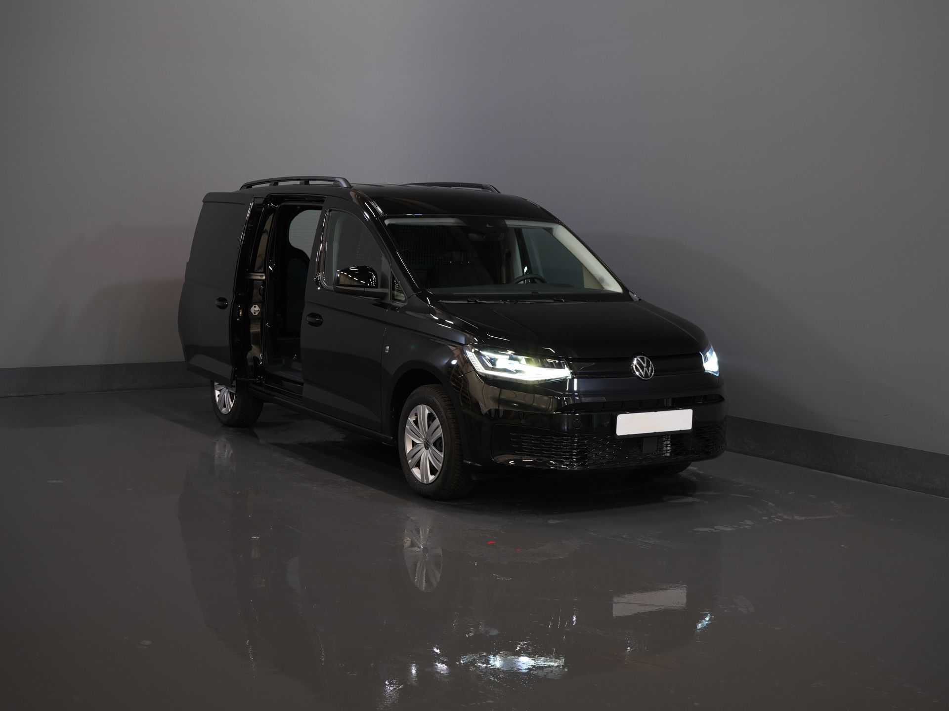 Volkswagen Caddy Cargo Maxi Furgone 1.5 TSI 115 CV DSG Aut. BENZINA ESENTE DA BPM! Virtual Cockpit/ LED/ Carplay/ Sedili riscaldabili/ Cruise control/ PDC