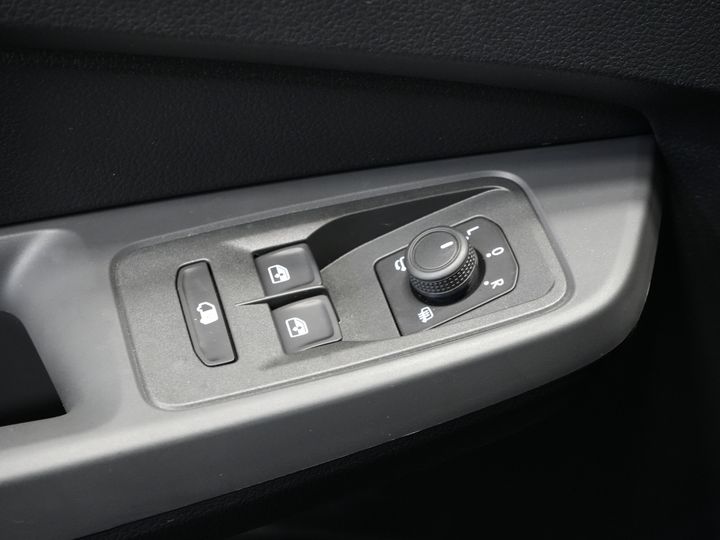 Volkswagen Caddy Cargo Maxi Furgone 1.5 TSI 115 CV DSG Aut. BENZINA ESENTE DA BPM! Virtual Cockpit/ LED/ Carplay/ Sedili riscaldabili/ Cruise control/ PDC