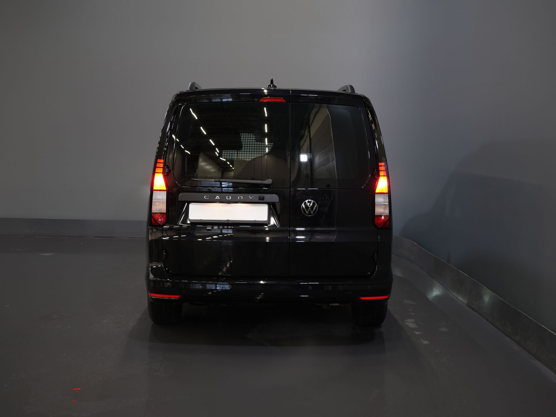 Volkswagen Caddy Cargo Maxi Furgone 1.5 TSI 115 CV DSG Aut. BENZINA ESENTE DA BPM! Virtual Cockpit/ LED/ Carplay/ Sedili riscaldabili/ Cruise control/ PDC