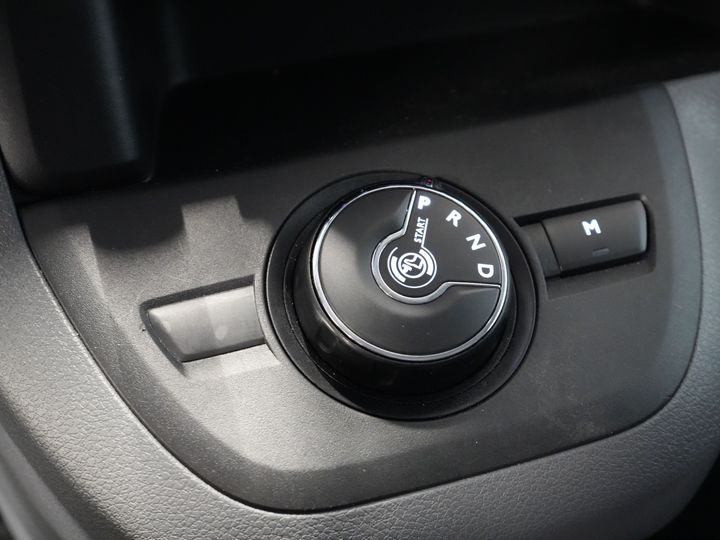 Peugeot Expert Van 2.0 HDI 125 к.с. Aut DC Double Cab Navi/ камера/ круїз/ кондиціонер/ буксирний гак /PDC / Carplay