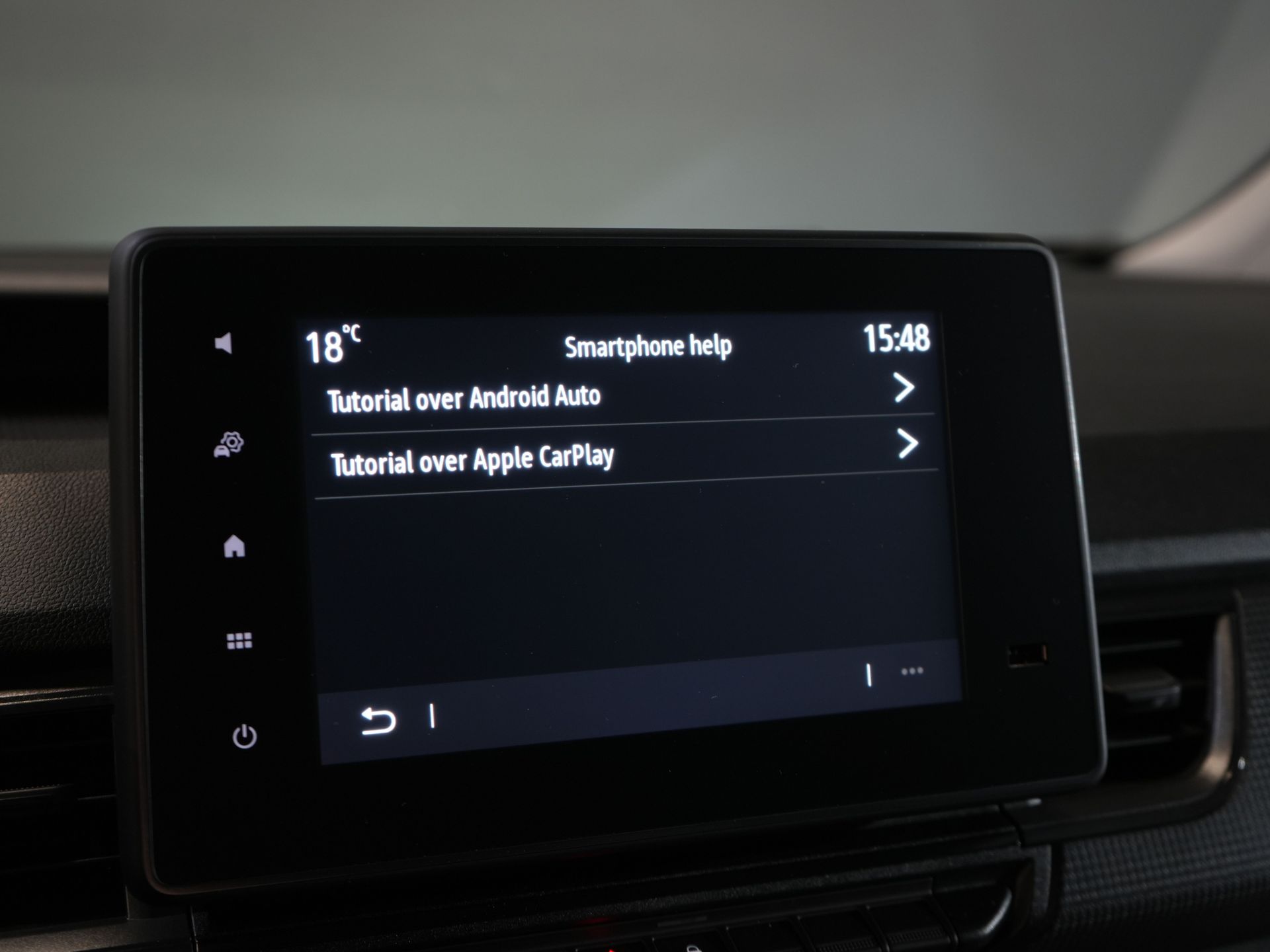 Nissan Townstar Van 45 kWh 285 km WLTP Încărcător rapid/ Climă/ Carplay/ Cameră/ PDC/ Cârlig de remorcare