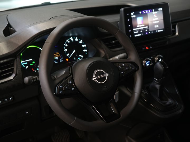 Nissan Townstar Van 45 kWh 285 km WLTP Încărcător rapid/ Climă/ Carplay/ Cameră/ PDC/ Cârlig de remorcare