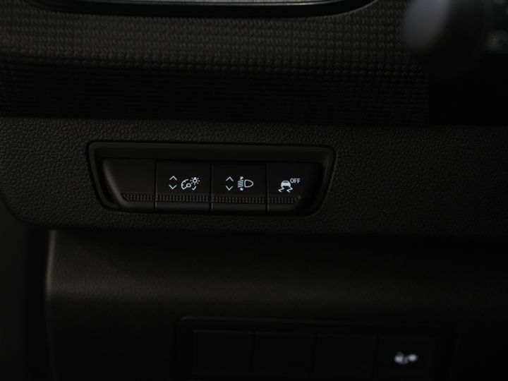Nissan Townstar Van 45 kWh 285 km WLTP Încărcător rapid/ Climă/ Carplay/ Cameră/ PDC/ Cârlig de remorcare
