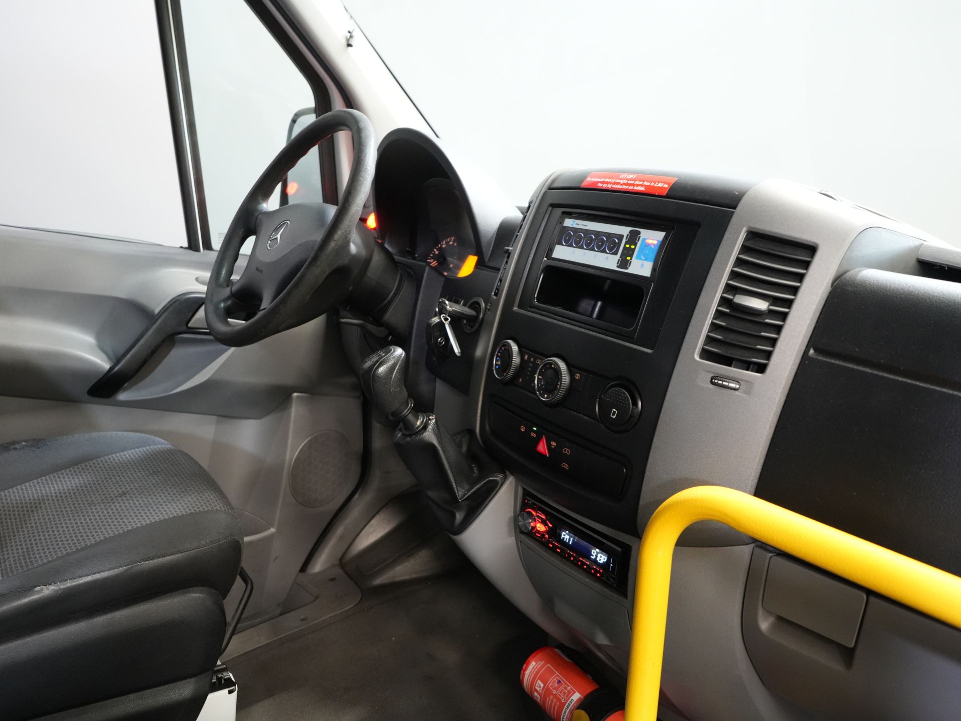 Mercedes-Benz Sprinter Personenvervoer 313 2.2 CDI L2H2 €9922 Incl. BTW BPM VRIJ! EXPORT Combi/ 9 Persoons/ Kombi/ 9P/ Airco/ Rolstoellift