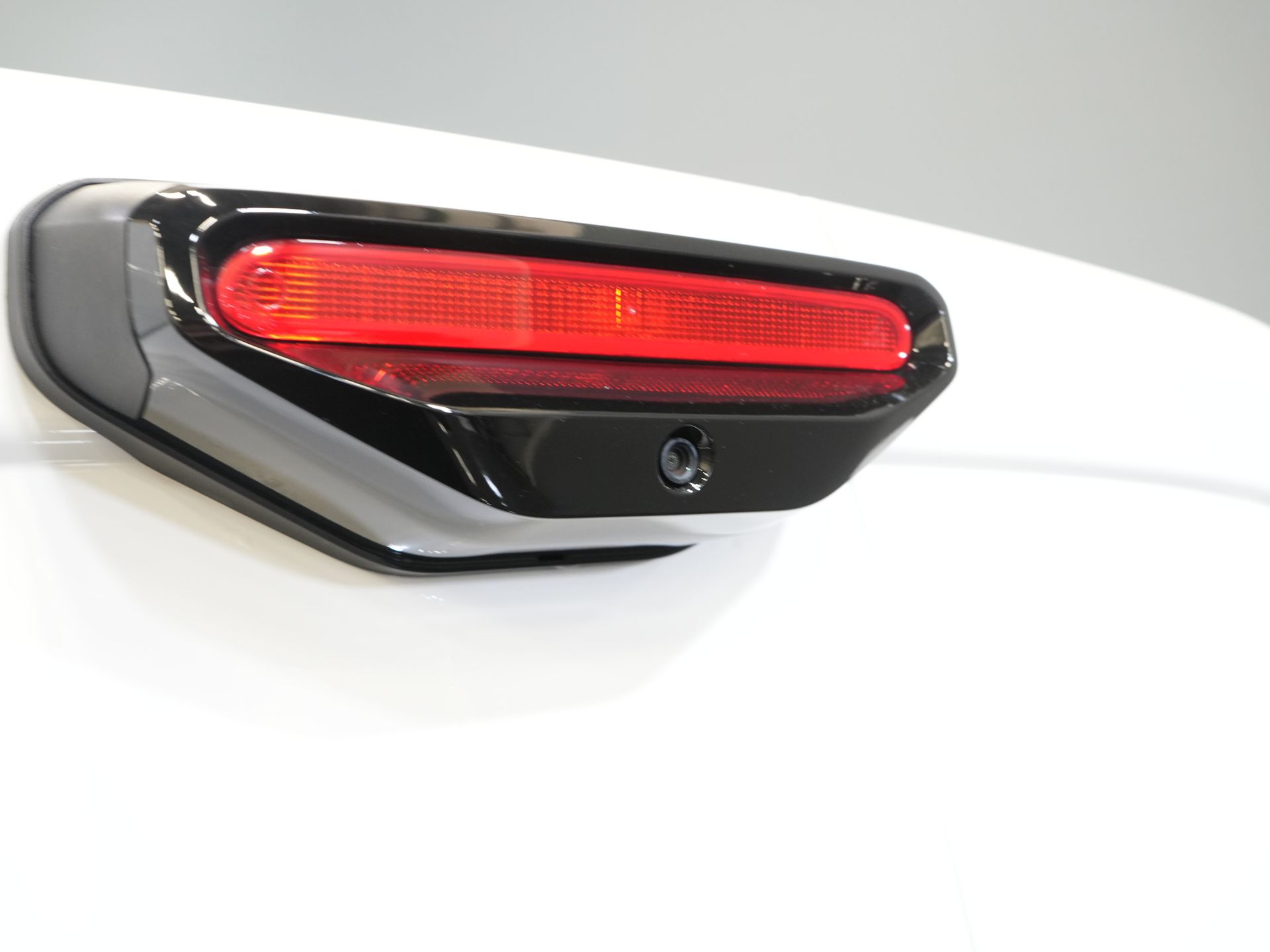 Peugeot e-Partner Bestelbus (Citroën ë-Berlingo) 50 kWh 345 km WLTP L2 Carplay/ Snellader/ 3Pers./ Airco/ Navi/ Camera/ Cruise/ PDC