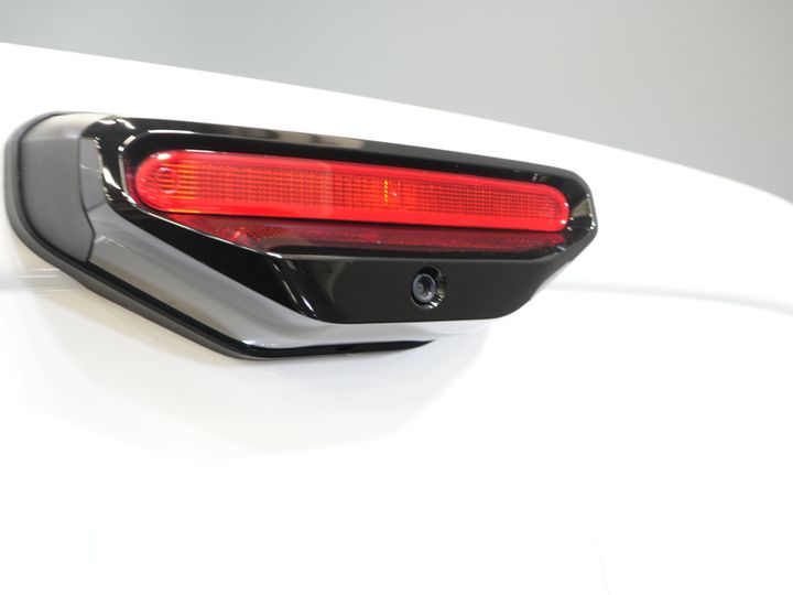 Peugeot e-Partner Bestelbus (Citroën ë-Berlingo) 50 kWh 345 km WLTP L2 Carplay/ Snellader/ 3Pers./ Airco/ Navi/ Camera/ Cruise/ PDC