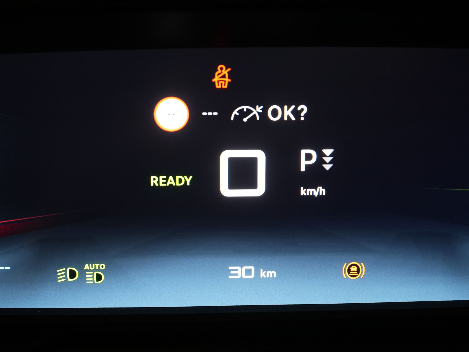 Peugeot e-Partner Bestelbus (Citroën ë-Berlingo) 50 kWh 345 km WLTP L2 Carplay/ Snellader/ 3Pers./ Airco/ Navi/ Camera/ Cruise/ PDC