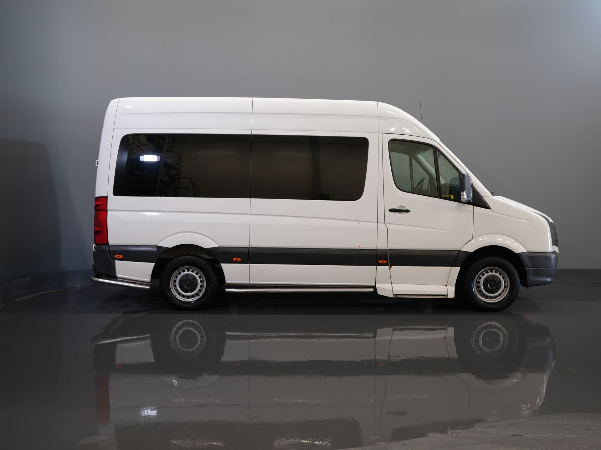 Volkswagen Crafter Personentransport 35 2.0 TDI L2H2 EXPORT Combi/ 9 Personen/ Combi/ 9P/ Sidebar/ Rearbar/ Cruise/ Airco/ Rollstuhllift