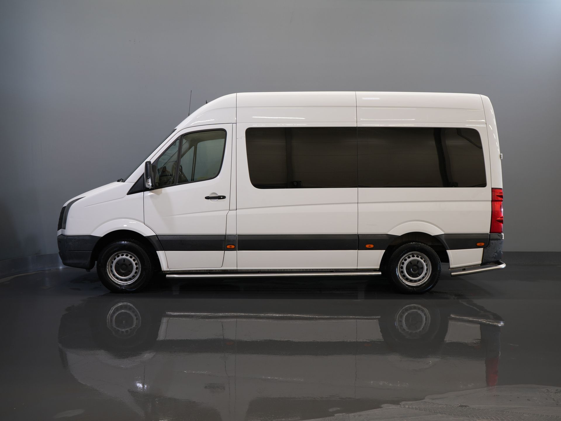 Volkswagen Crafter Personentransport 35 2.0 TDI L2H2 EXPORT Combi/ 9 Personen/ Combi/ 9P/ Sidebar/ Rearbar/ Cruise/ Airco/ Rollstuhllift