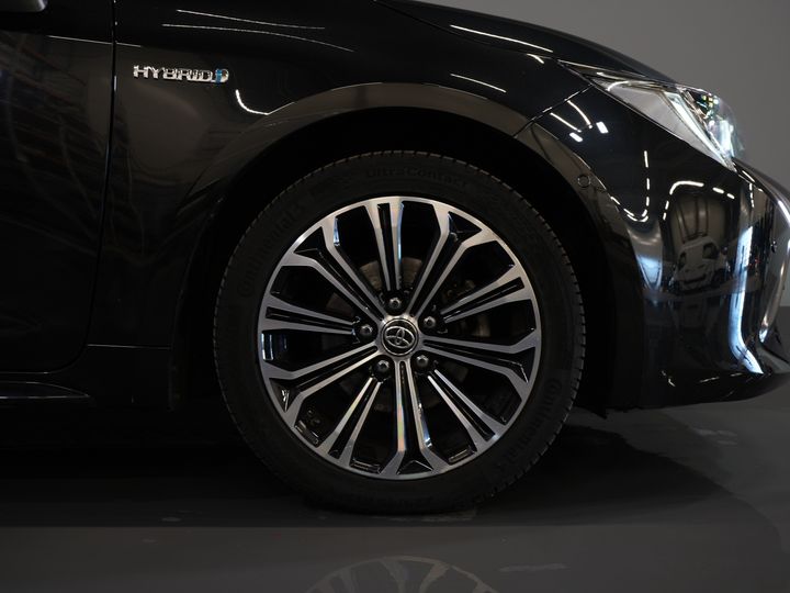 Toyota Corolla Touring Sport Stationwagon 1.8 LED/ Virtual Cockpit/ Adapt.Cruise/ Seatverw./ Steeringverw./ Camera/ PDC/ Climate/ 17